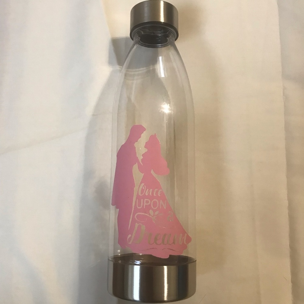 Custom water bottles - Picture 3 of 10